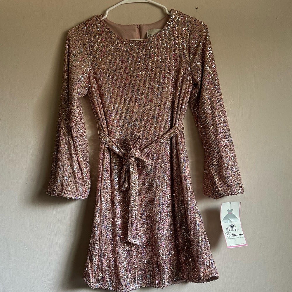 Party dress, blush color size 14, in girls fits small and extra small in women!